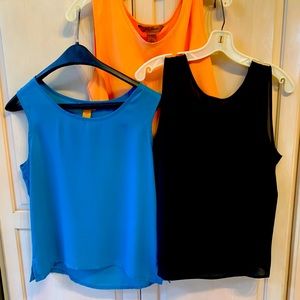 Set of ladies camisole blouse size Large